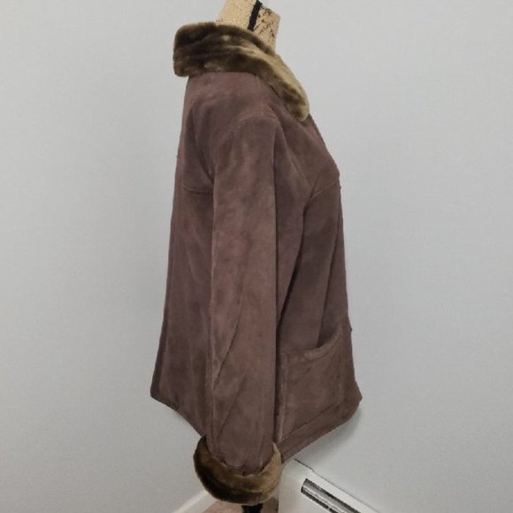 {Dennis Basso} Leather & Fur Coat - Picture 4 of 7